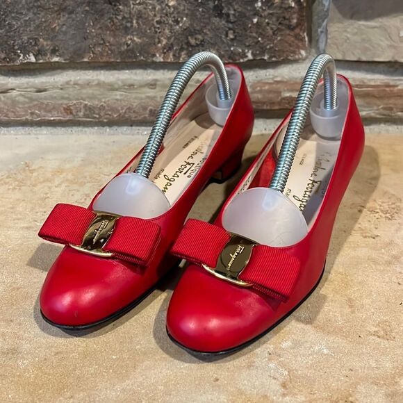 Salvatore Ferragamo Boutique Red Leather Block Heel with Bow
